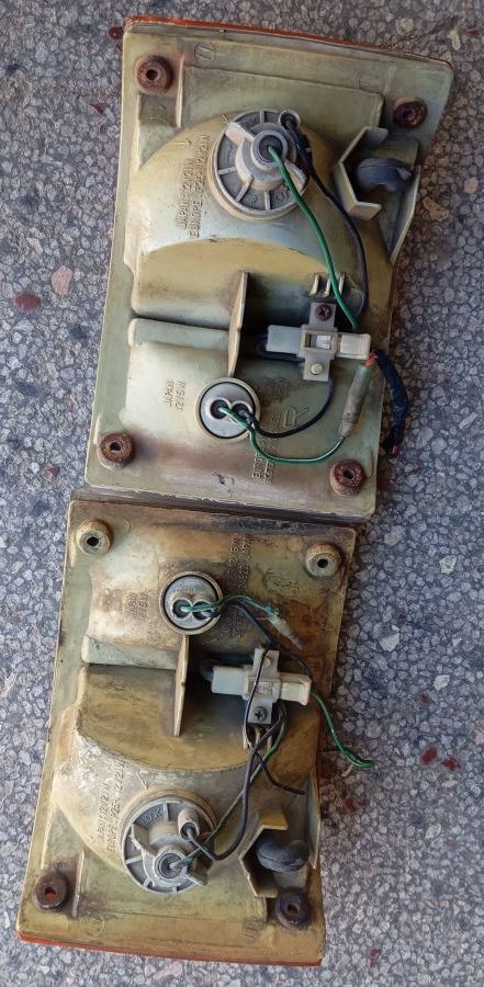 FRONT CORNER LAMP, TAA YA KONA INDICATOR YA MBELE, CORNER LIGHT YA E24 TD 27 QD 32 CL. E24 IMG 3 Rotated