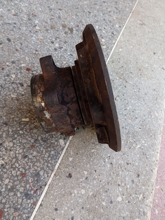 FRONT HUB ZD30DD IMG 2 1