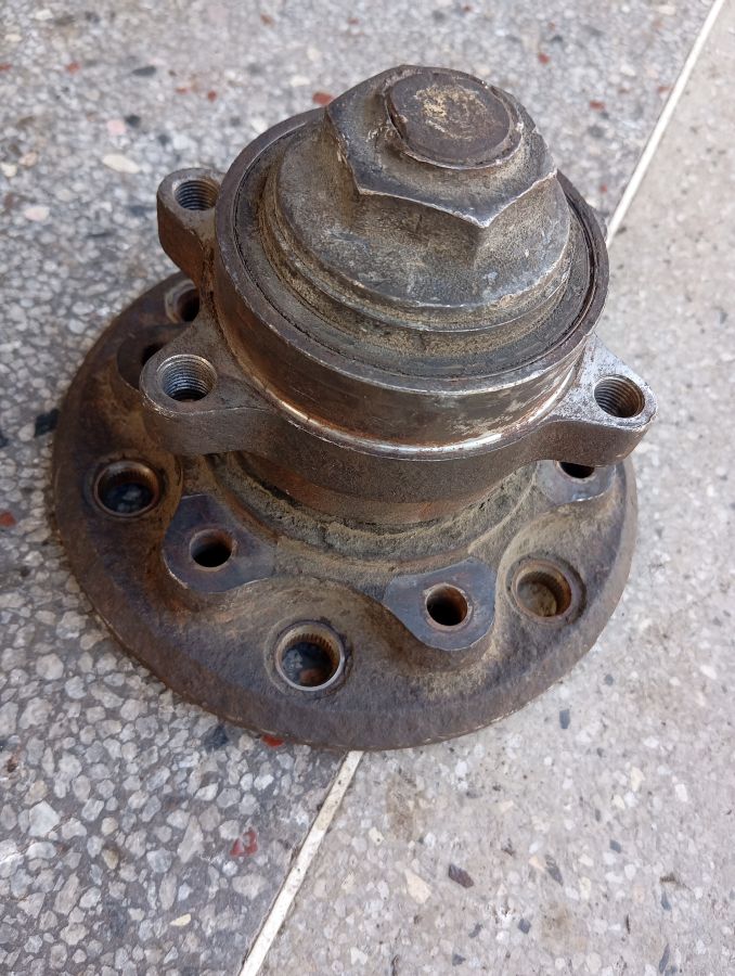FRONT HUB ZD30DD IMG 2