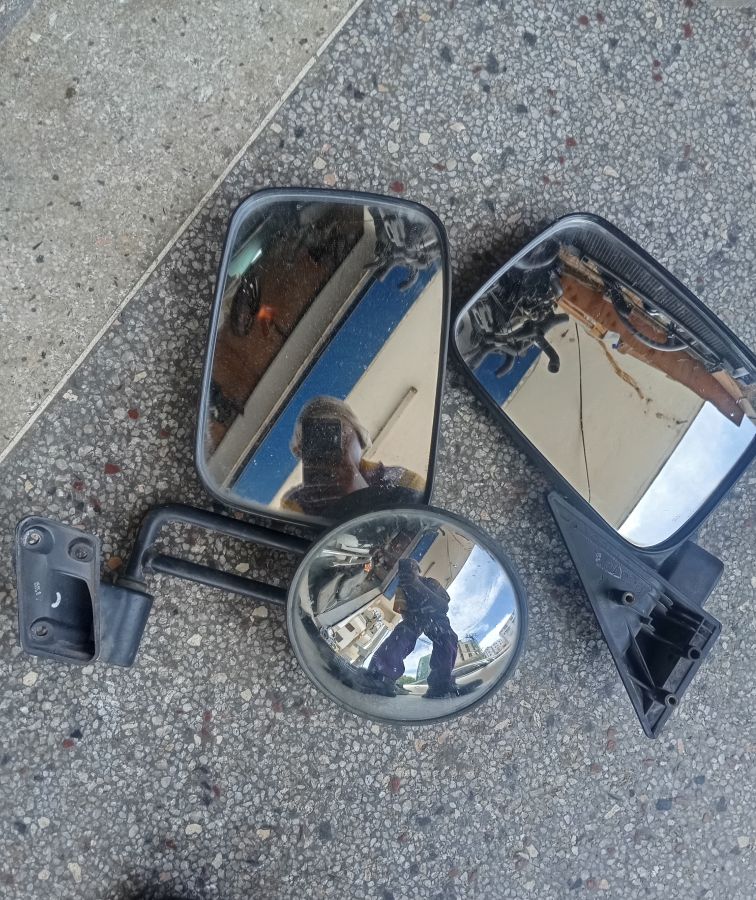 FRONT MIRROR LHRH IMG 1