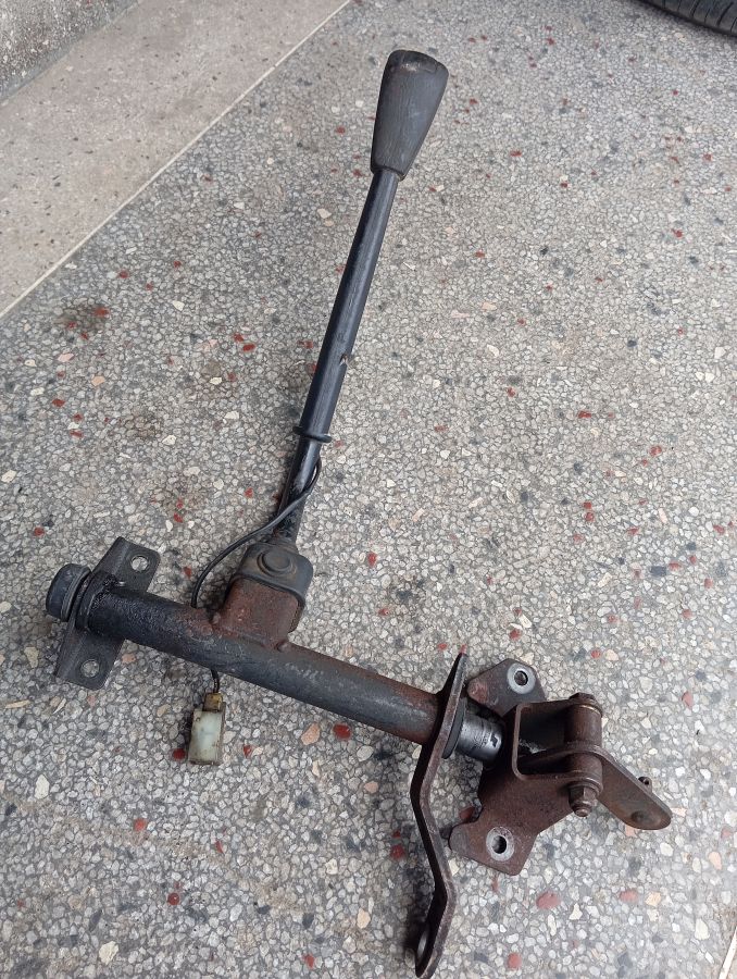 GEARLEVER 4WD IMG 2