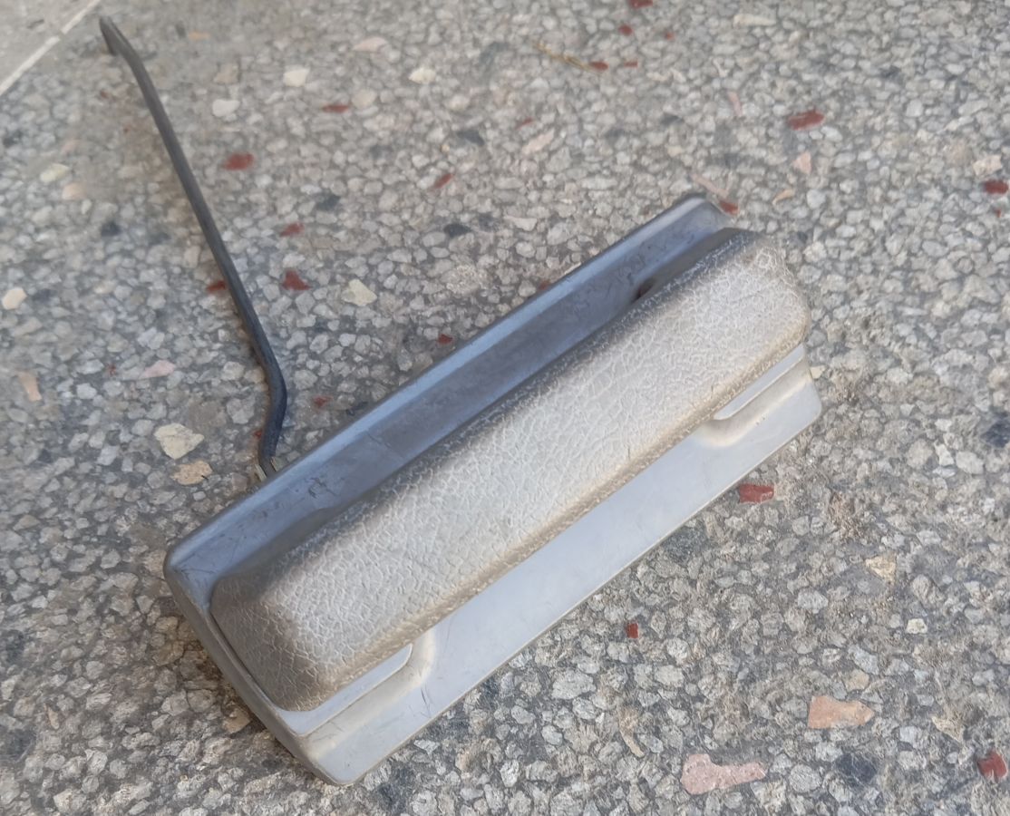 SLIDDING DOOR INNER HANDLE IMG 3