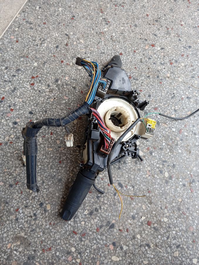 STEERING SWITCH E25 IMG 2