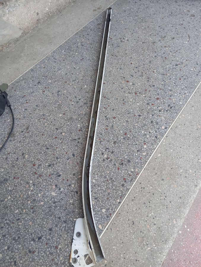 UPPER DOOR RAIL IMG 1