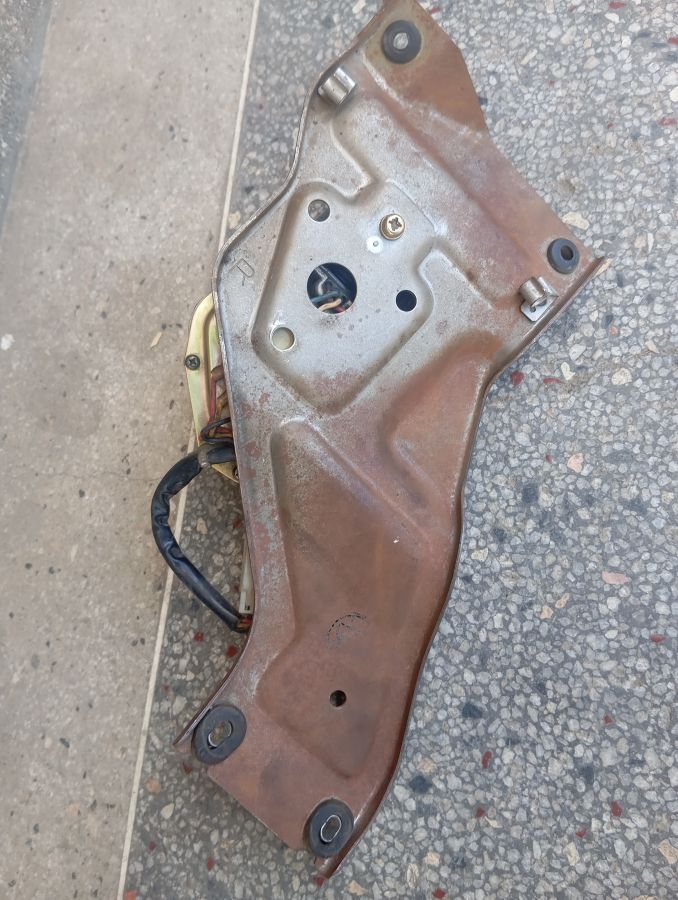WIPER BRACKET IMG 1